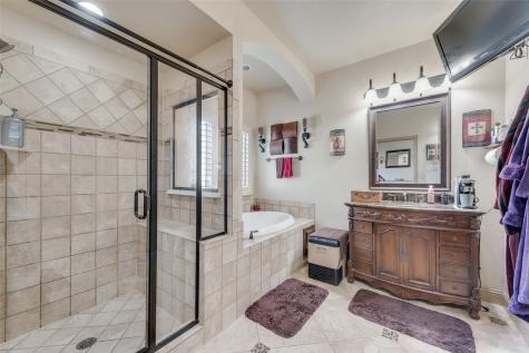 5056 Empire Way Irving TX 75038