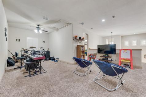 5056 Empire Way Irving TX 75038