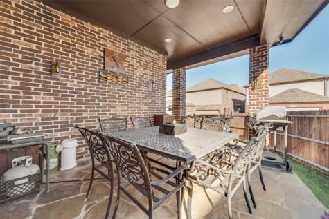 5056 Empire Way Irving TX 75038
