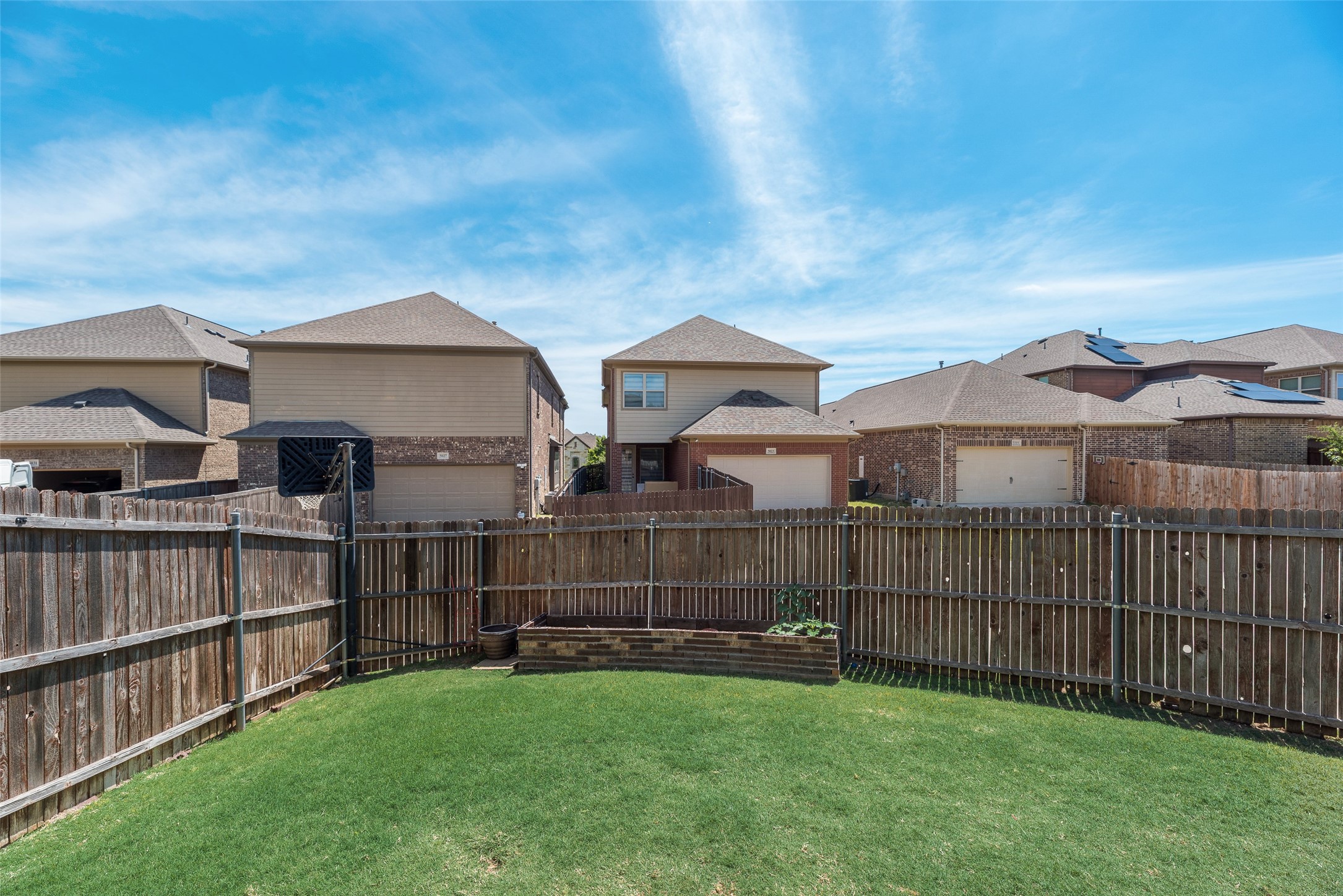 5056 Empire Way Irving TX 75038