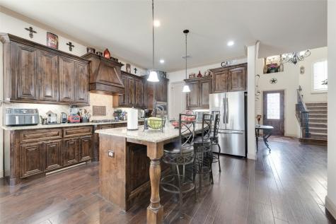 5056 Empire Way Irving TX 75038
