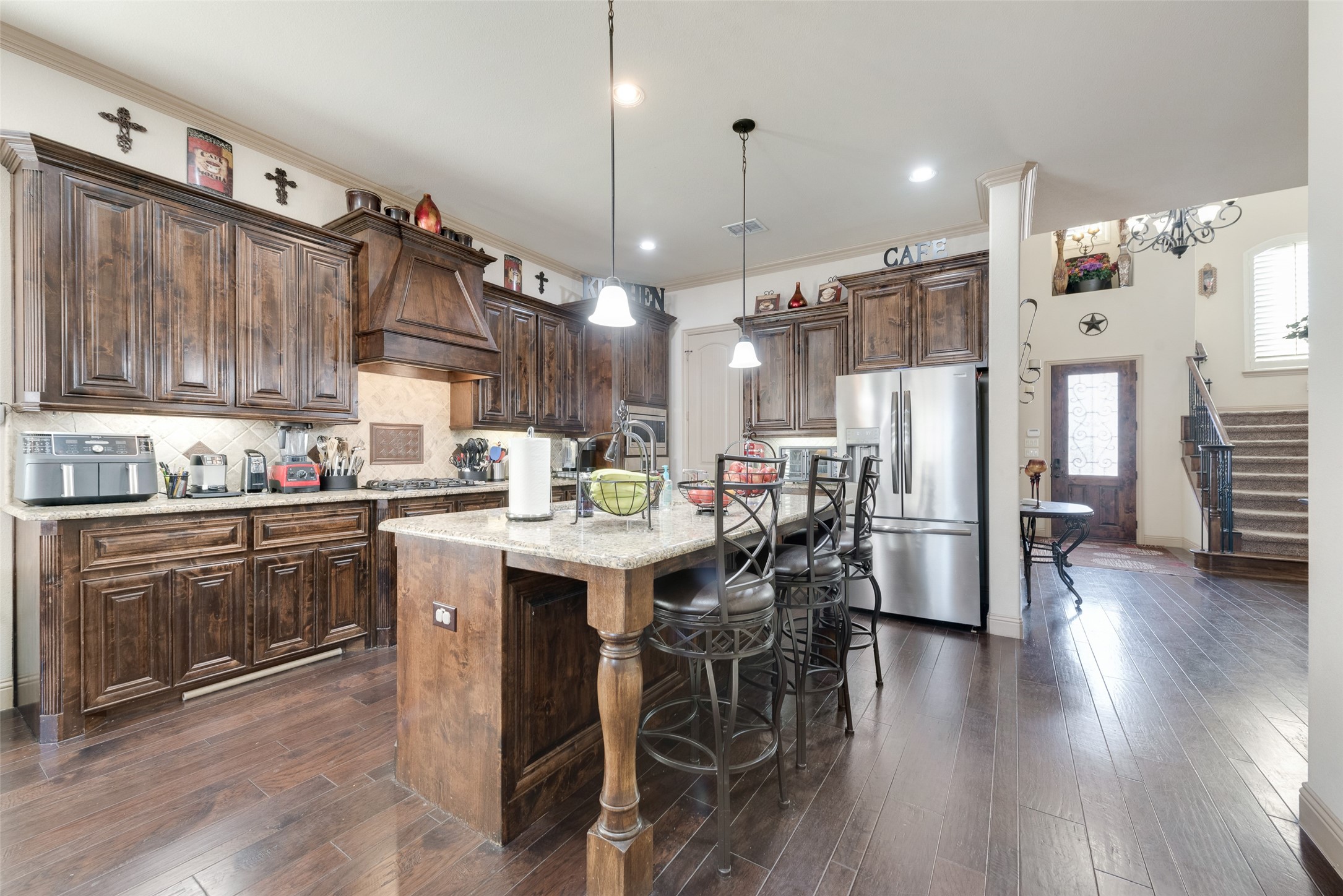 5056 Empire Way Irving TX 75038
