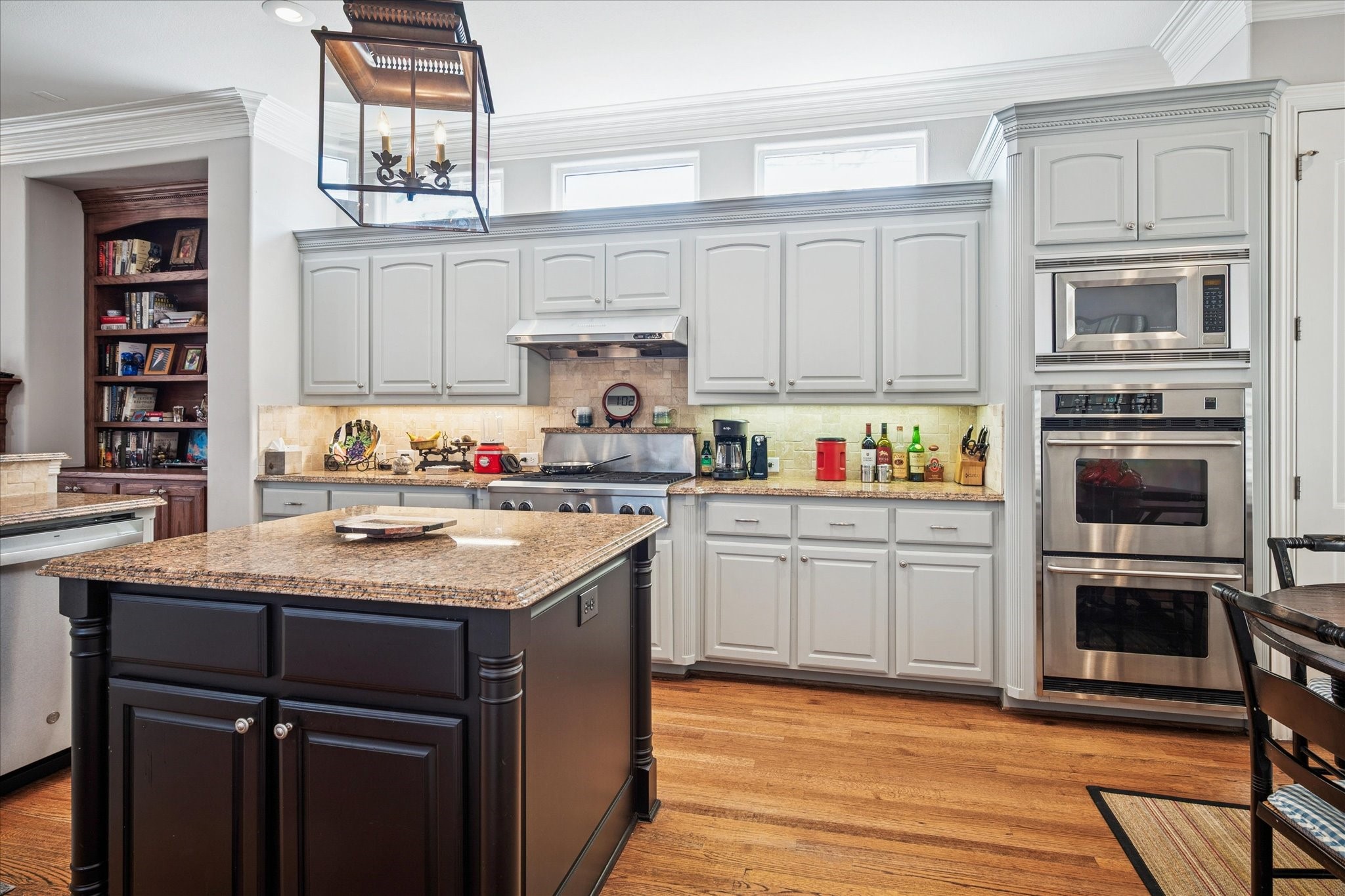 5932 Preston Gate Court Dallas TX 75230