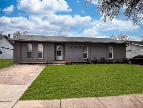 2924 Lockwood Drive Carrollton TX 75007
