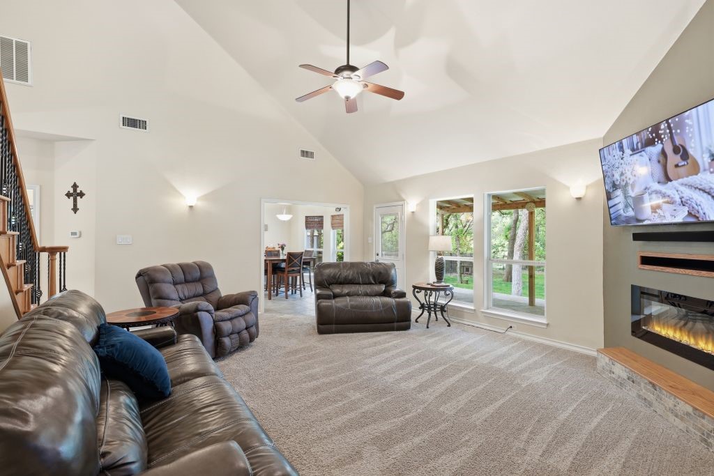 128 Southwinds Drive Weatherford TX 76087