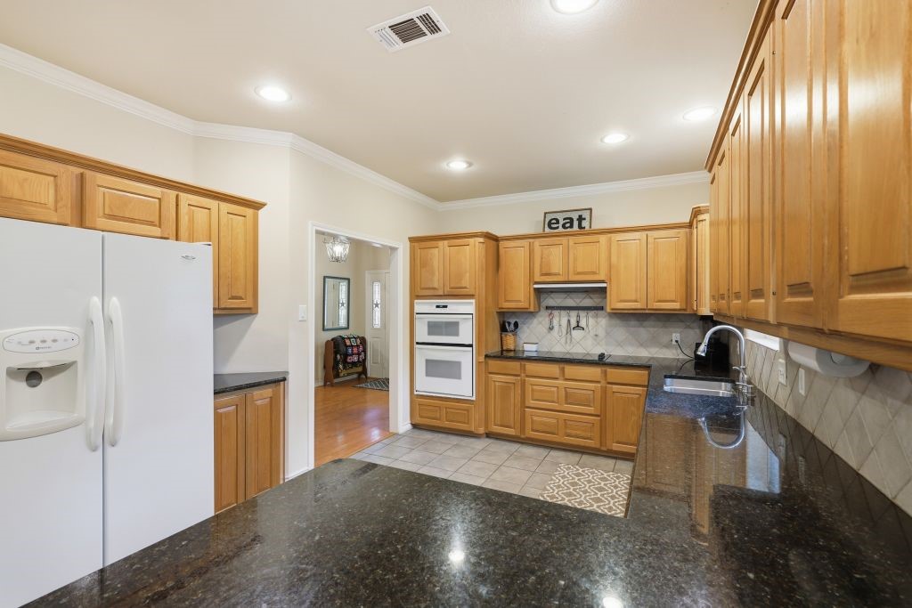 128 Southwinds Drive Weatherford TX 76087