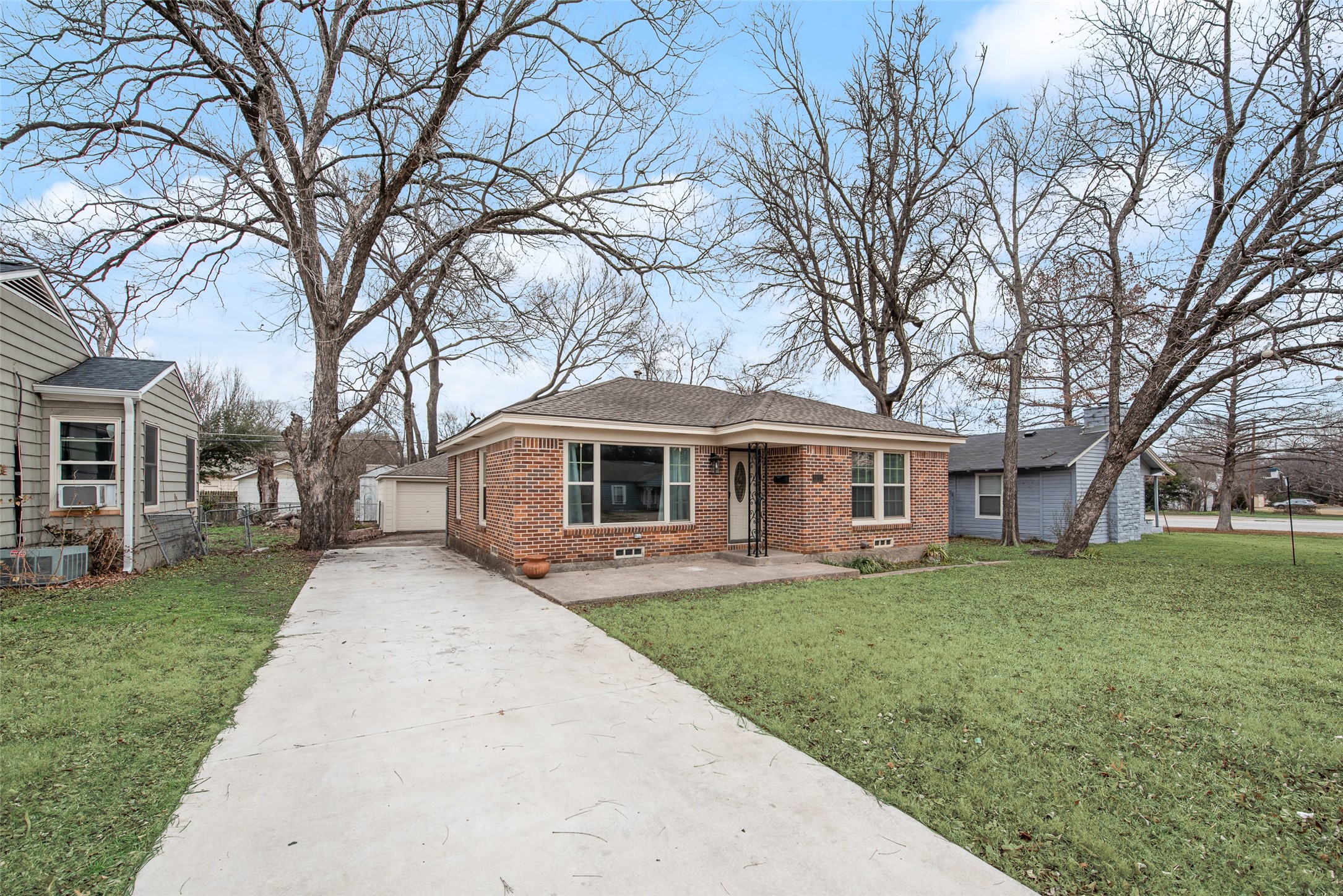 1405 Inwood Boulevard Garland TX 75042