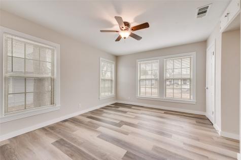 1405 Inwood Boulevard Garland TX 75042