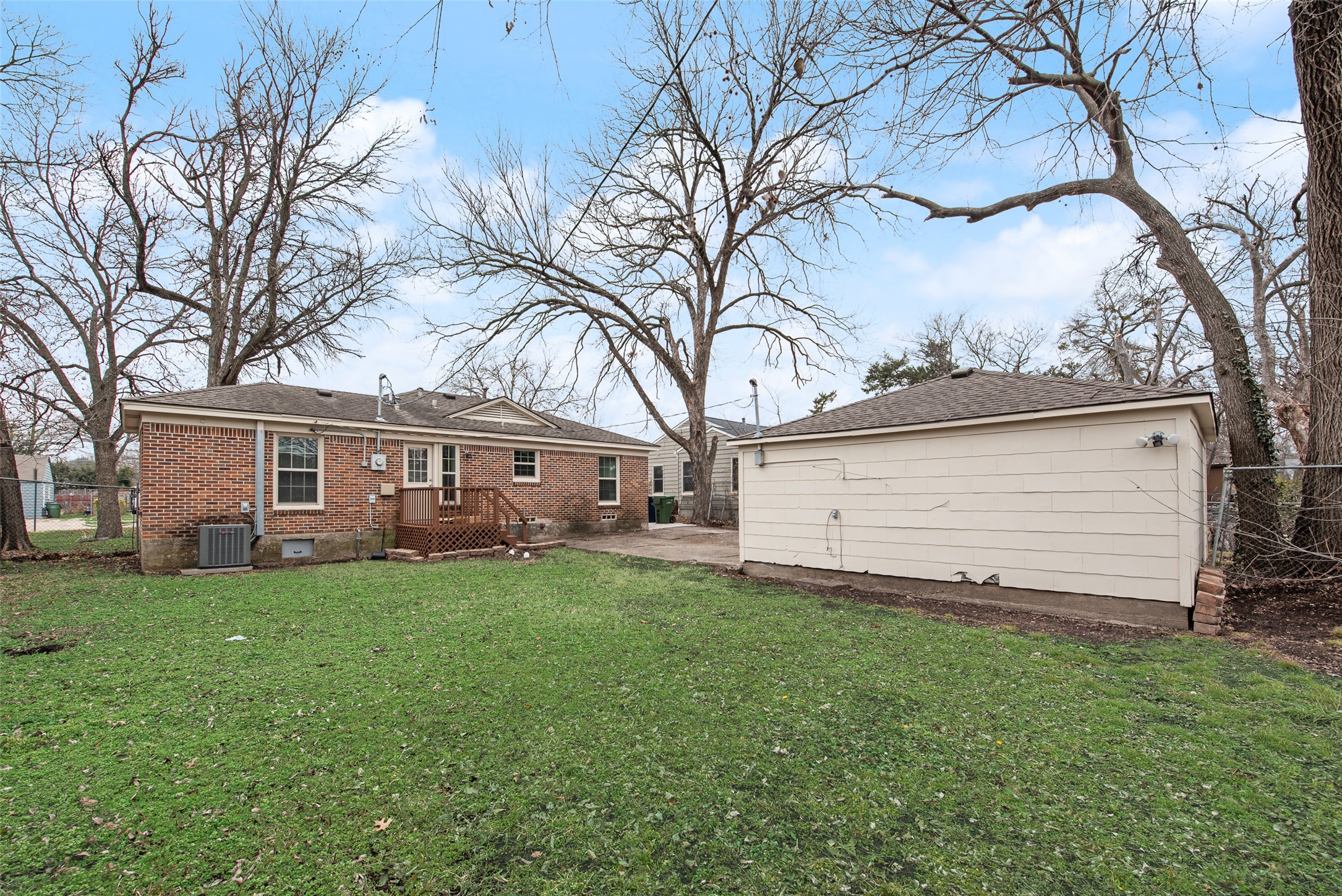 1405 Inwood Boulevard Garland TX 75042