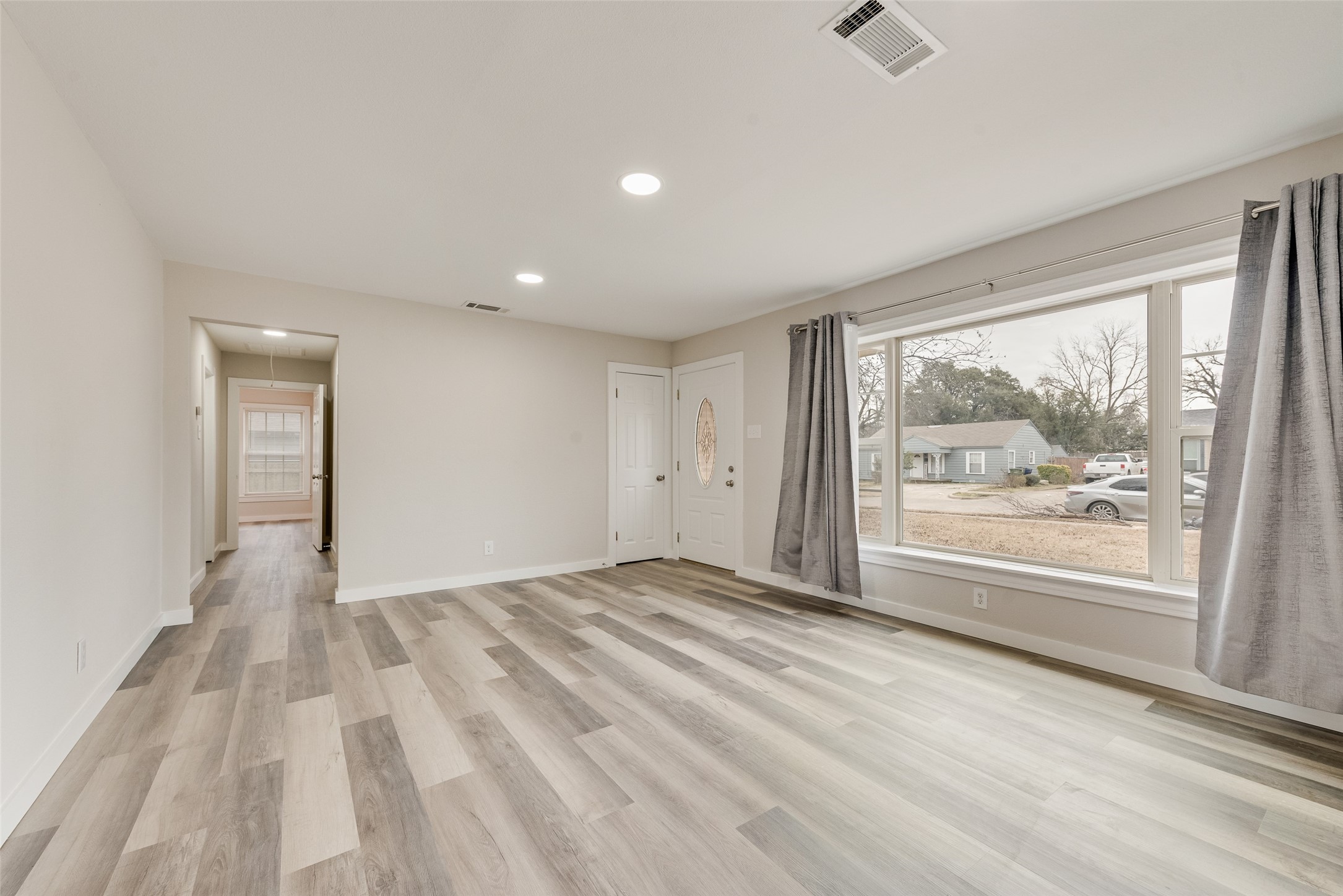 1405 Inwood Boulevard Garland TX 75042