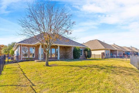 9200 Water Tree Drive Mckinney TX 75072