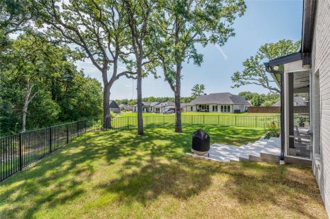 160 Bent Oak Drive Pottsboro TX 75076