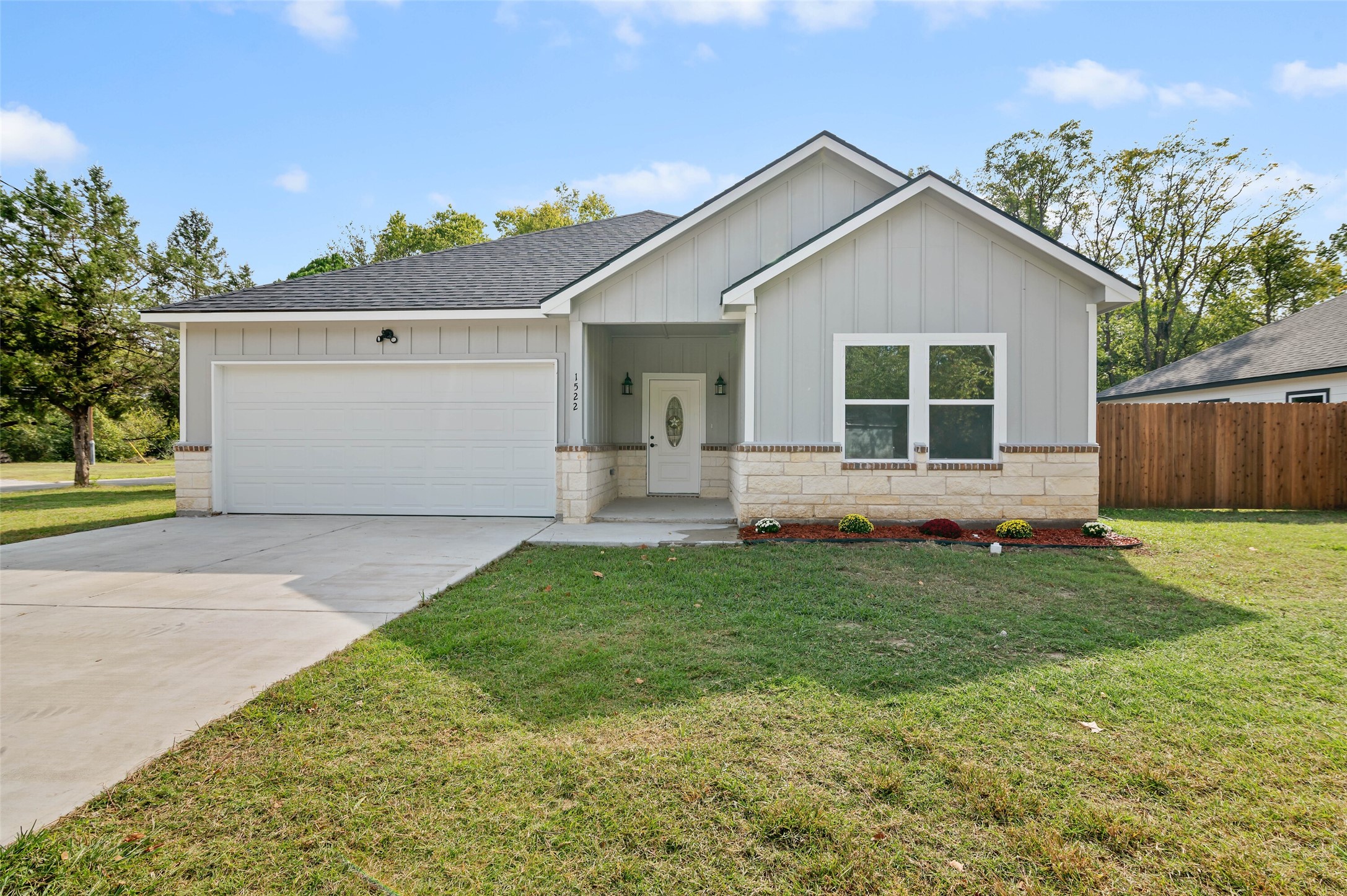 1522 Harris Street Gainesville TX 76240
