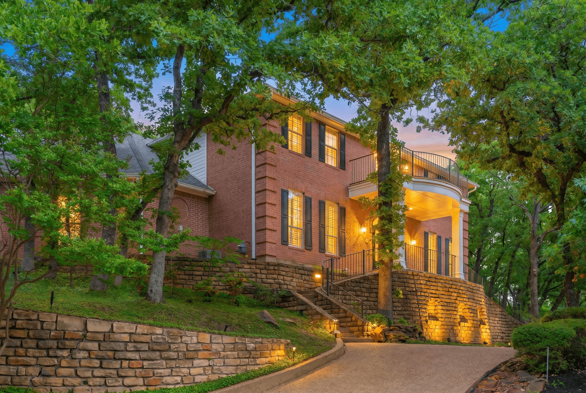 302 W Charlottesville Avenue Colleyville TX 76034