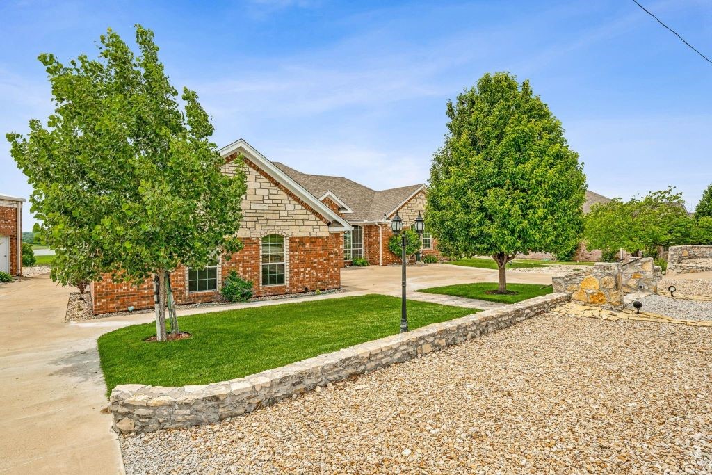 641 Comanche Lake Road Comanche TX 76442