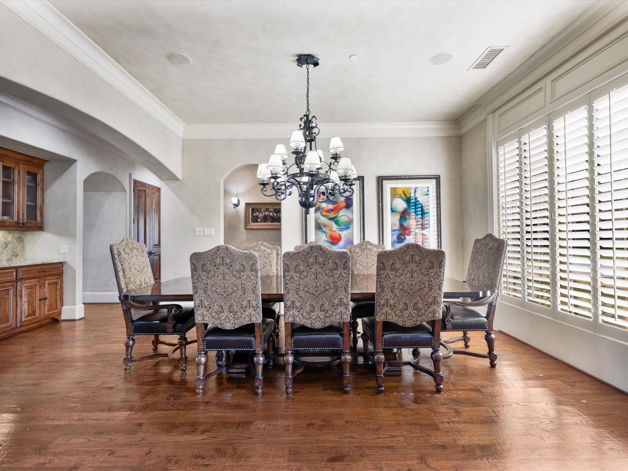 2965 S Sunbeck Circle Farmers Branch TX 75234