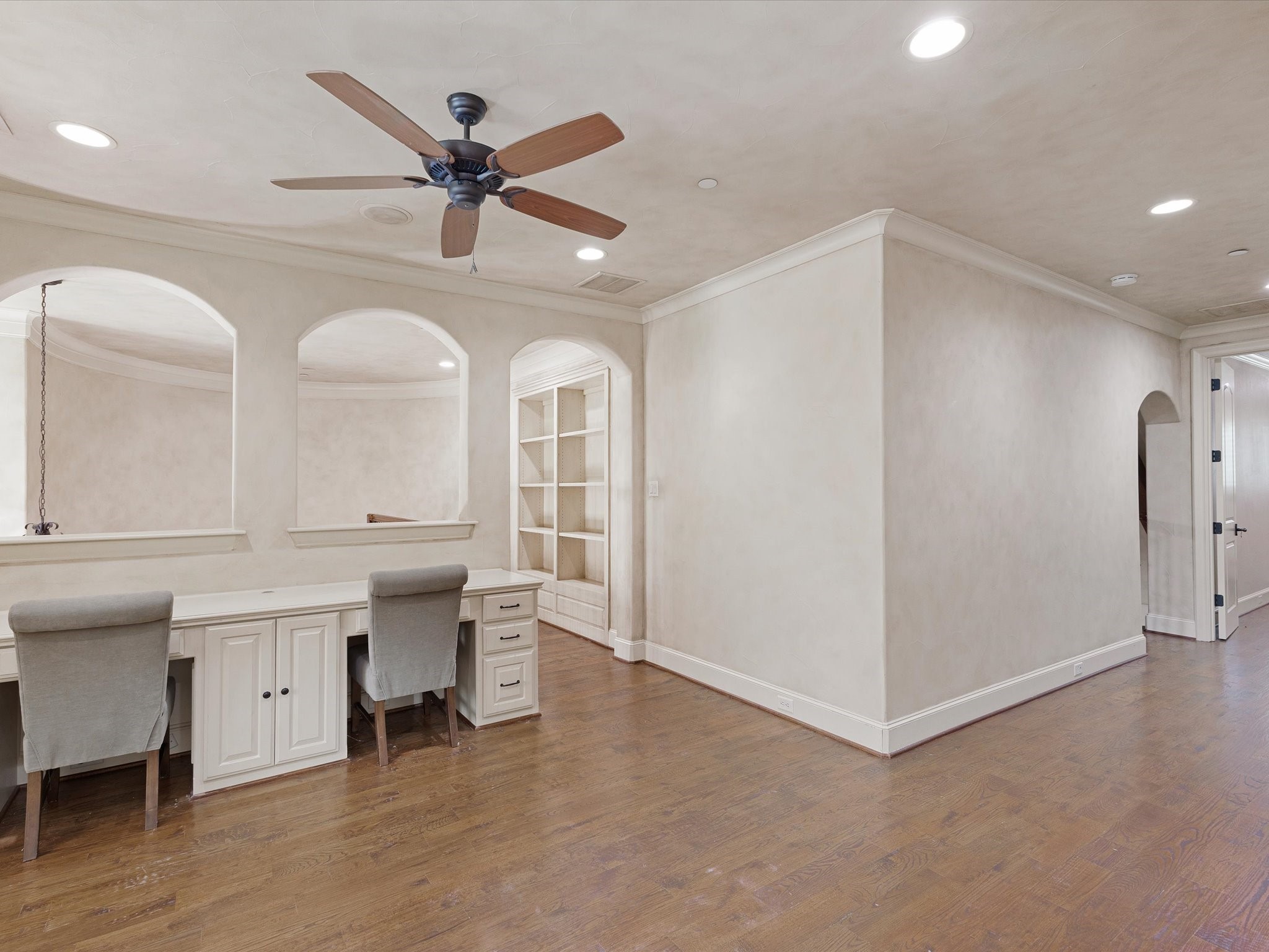 2965 S Sunbeck Circle Farmers Branch TX 75234