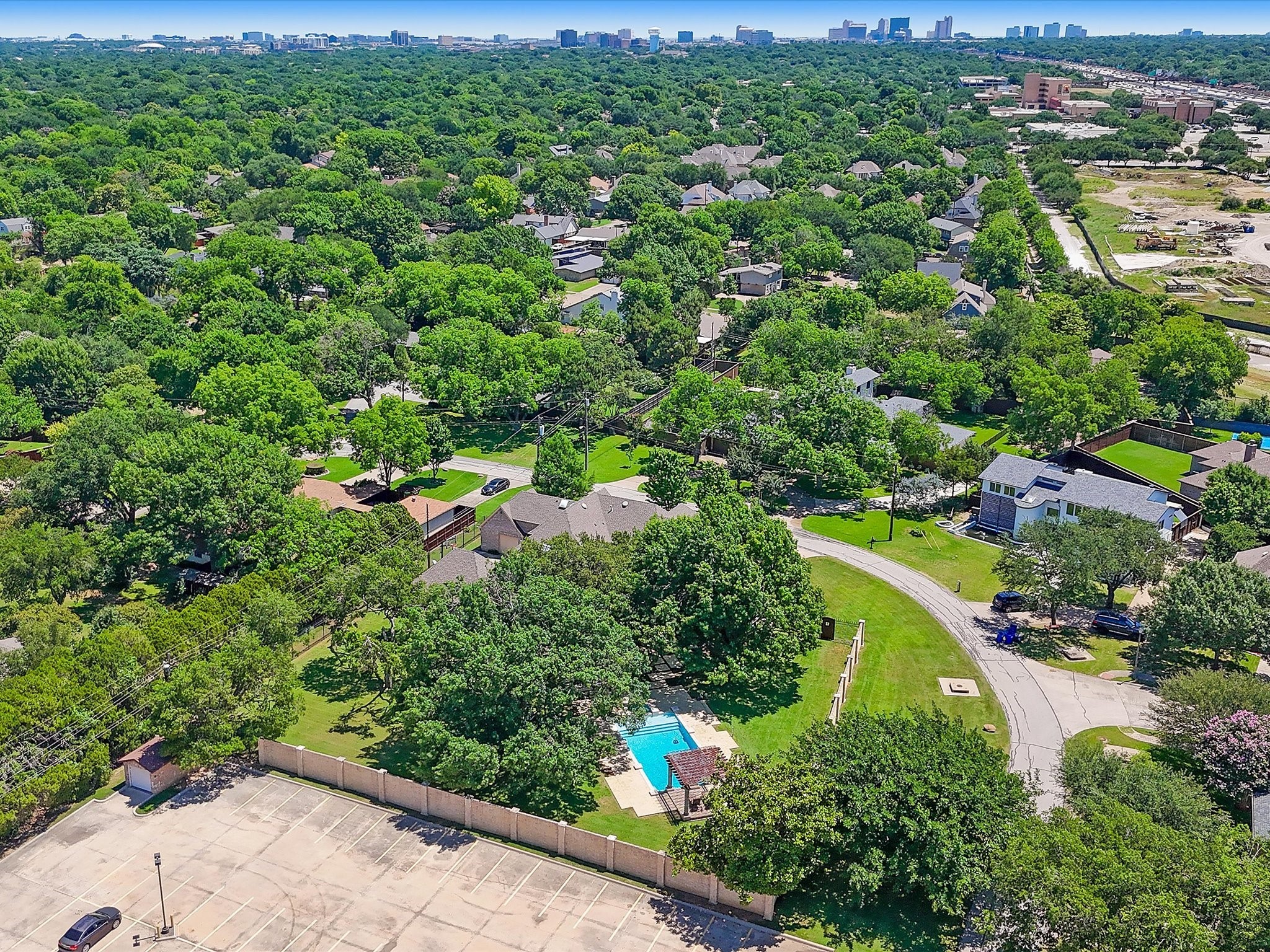 2965 S Sunbeck Circle Farmers Branch TX 75234