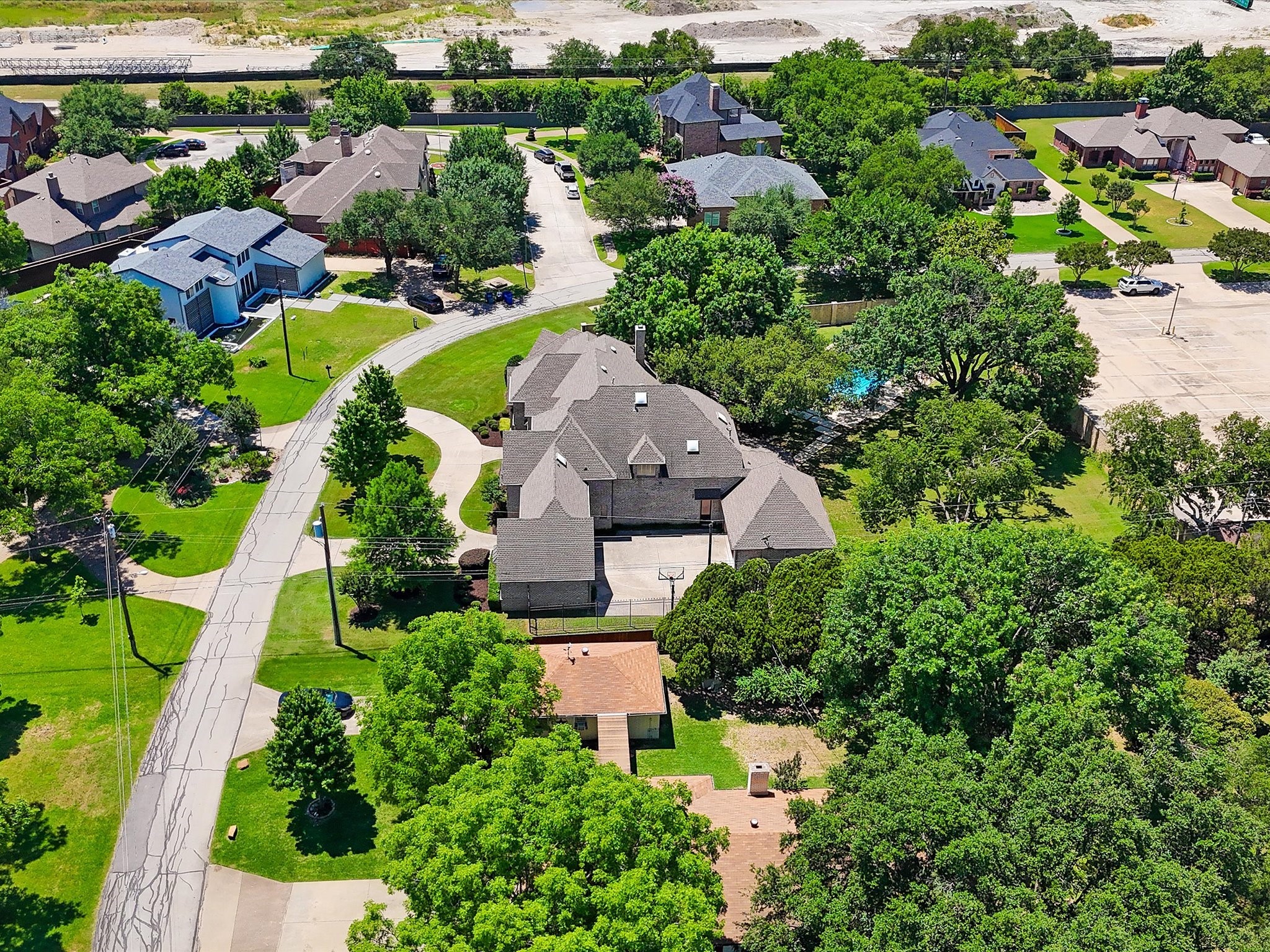 2965 S Sunbeck Circle Farmers Branch TX 75234