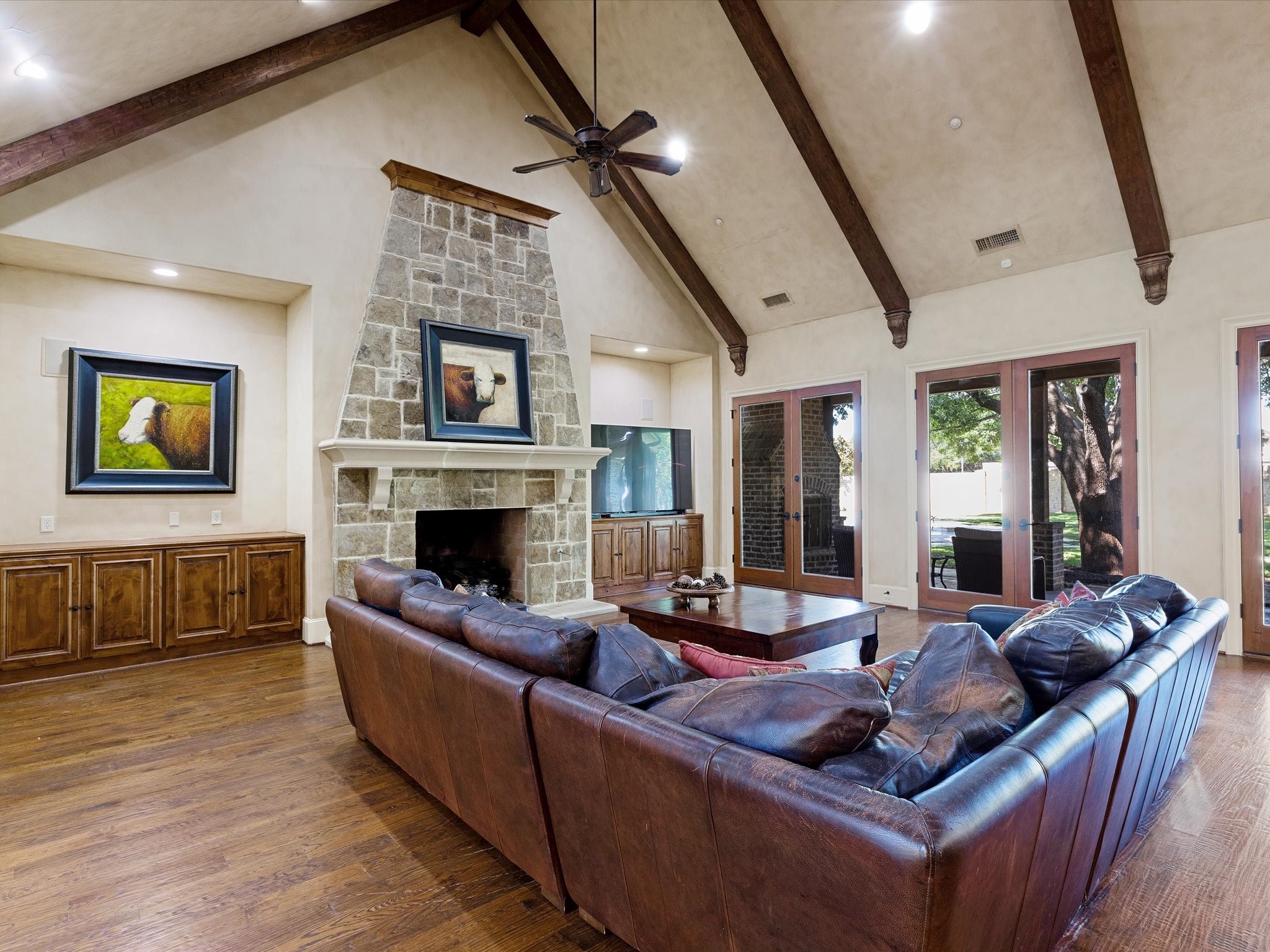 2965 S Sunbeck Circle Farmers Branch TX 75234