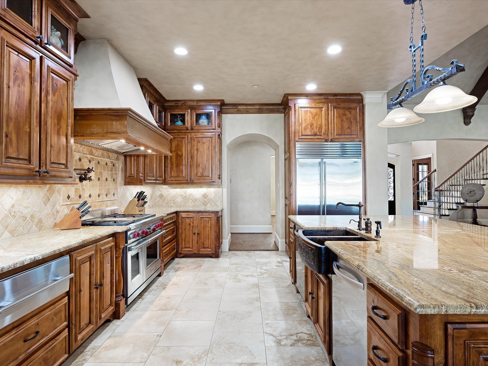 2965 S Sunbeck Circle Farmers Branch TX 75234
