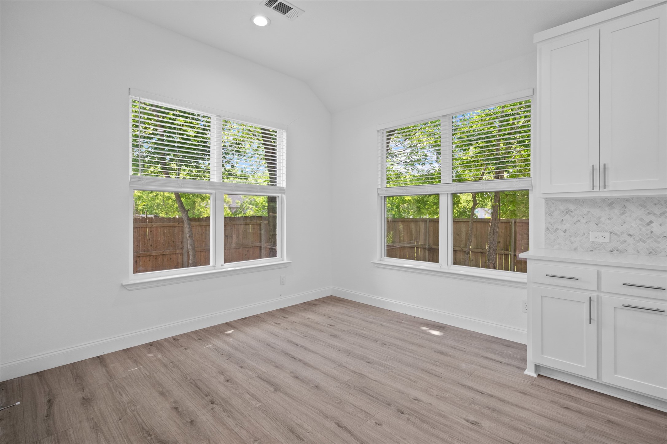 123 Bradshaw Street Waxahachie TX 75165