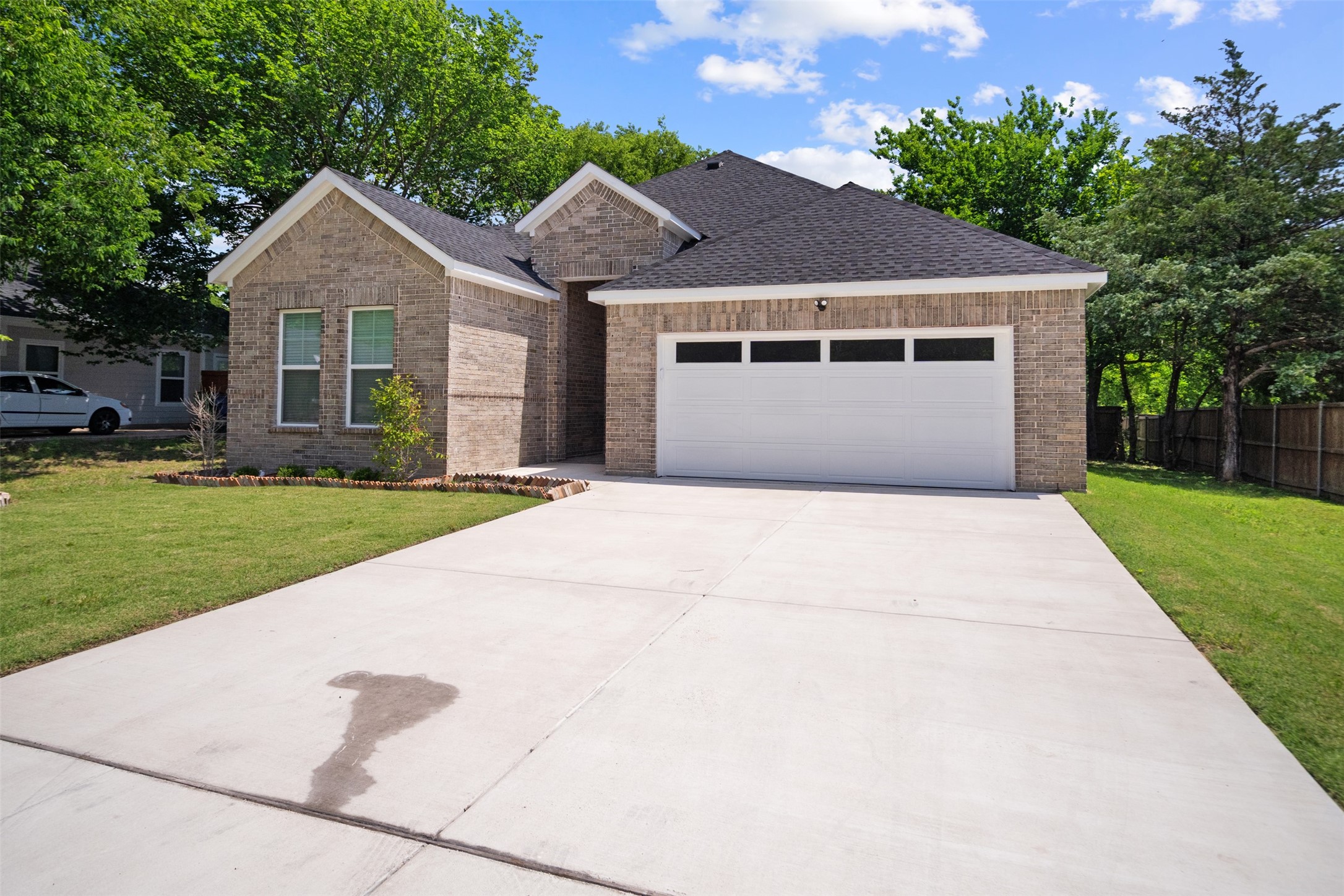 123 Bradshaw Street Waxahachie TX 75165