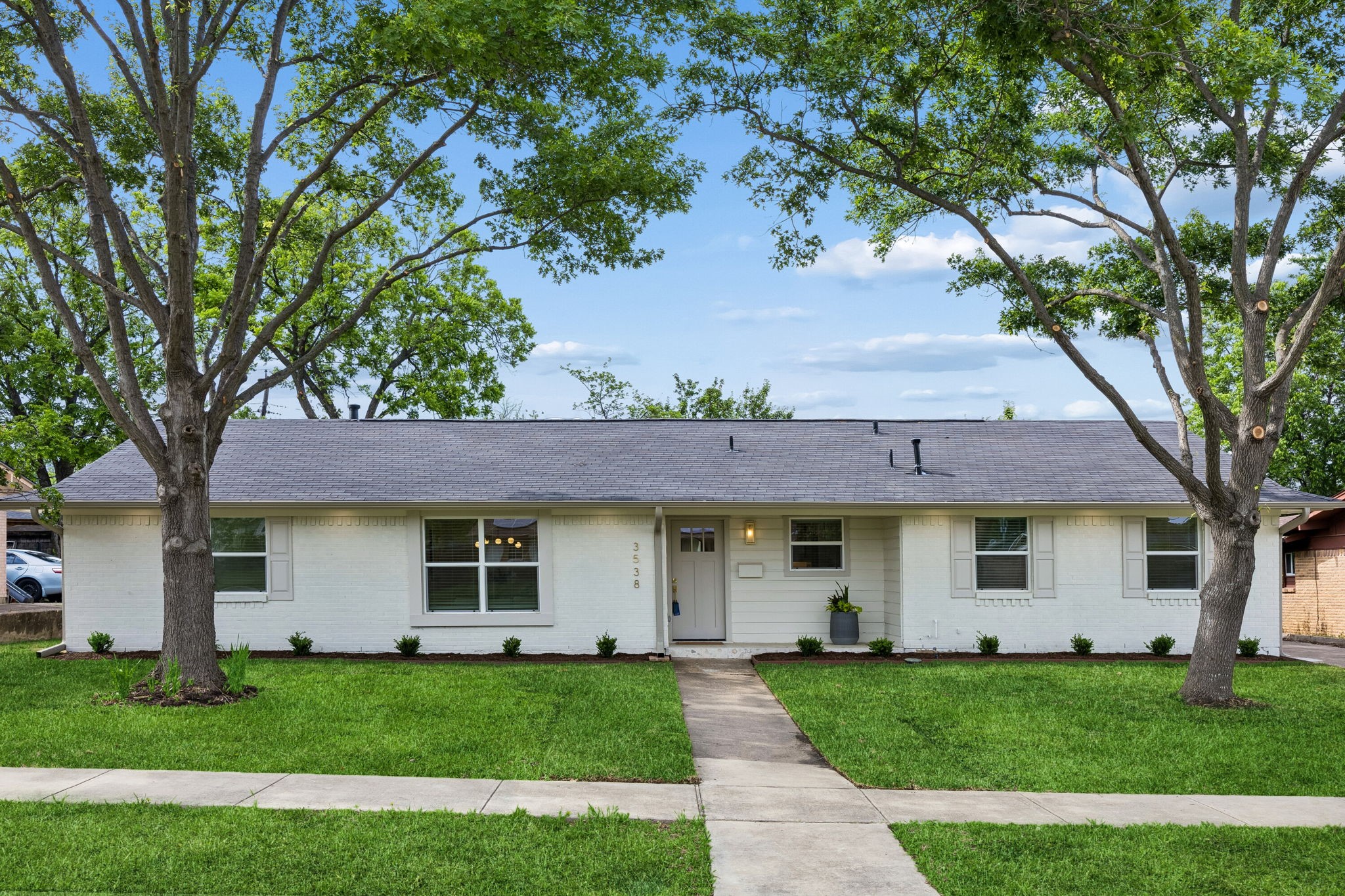 3538 Cloverdale Lane Farmers Branch TX 75234