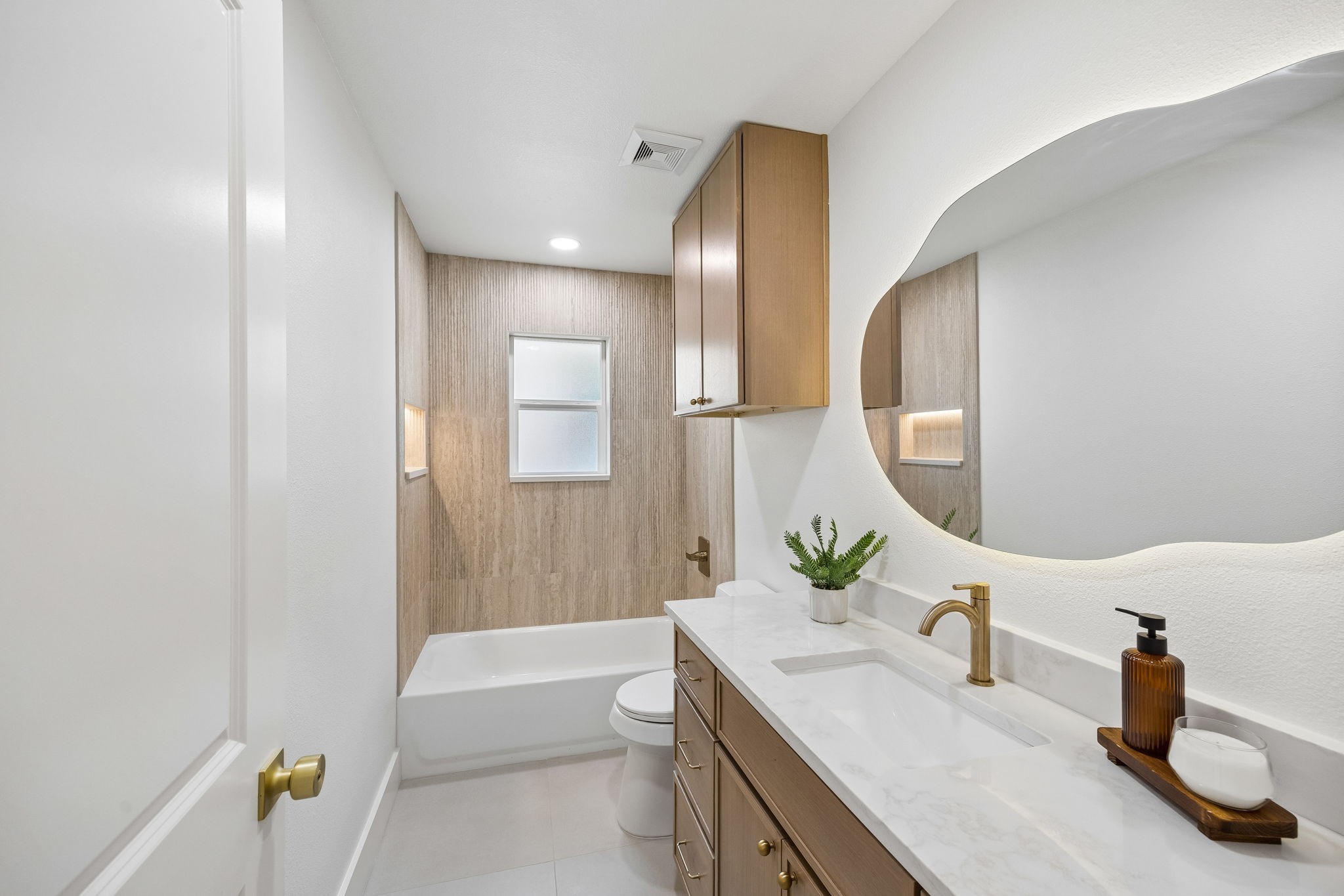3538 Cloverdale Lane Farmers Branch TX 75234