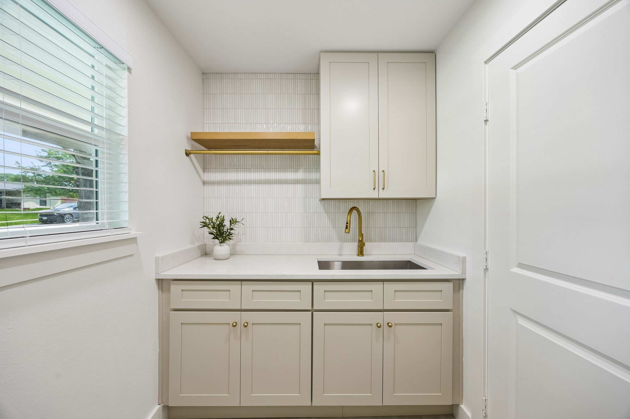 3538 Cloverdale Lane Farmers Branch TX 75234