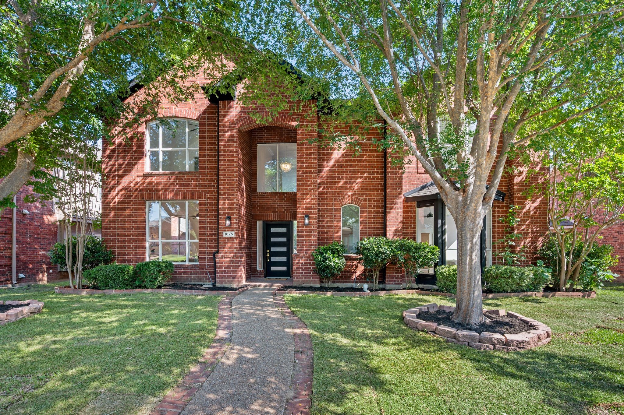 1025 Caddo Drive Carrollton TX 75010