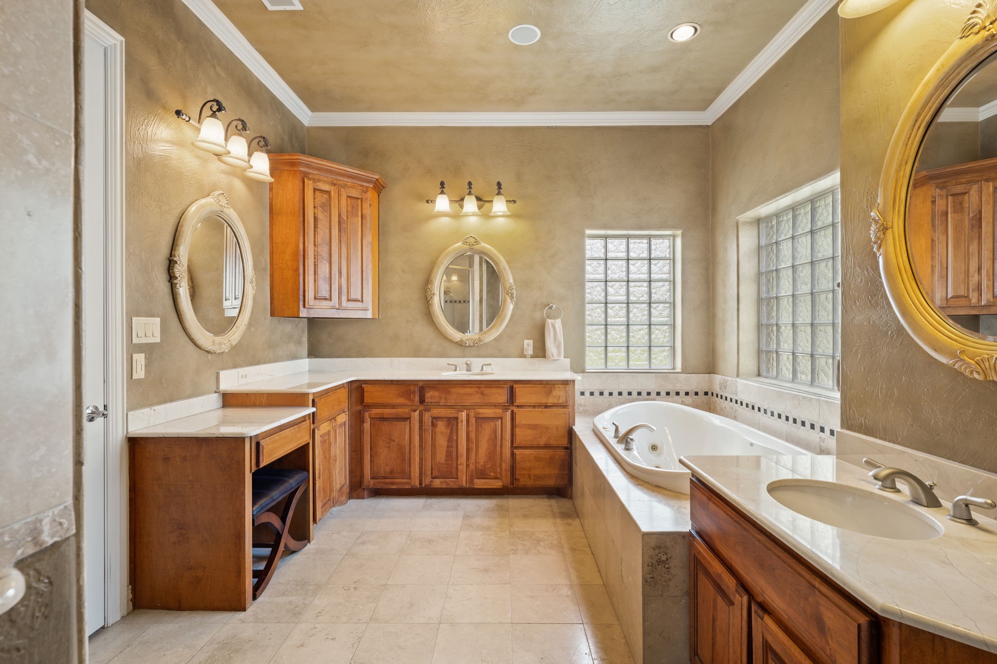 1131 Fountain Creek Boulevard Pottsboro TX 75076