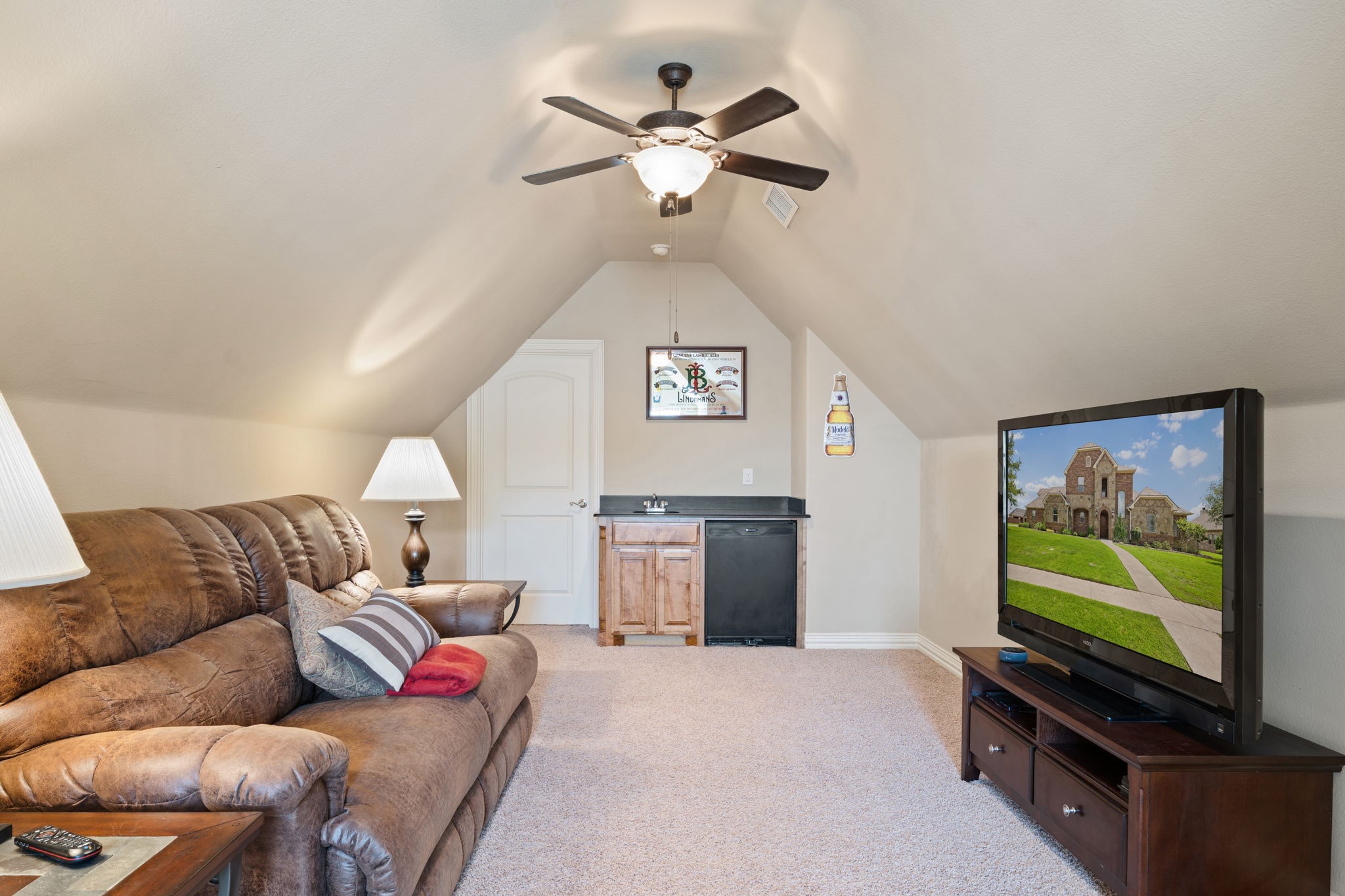 1131 Fountain Creek Boulevard Pottsboro TX 75076