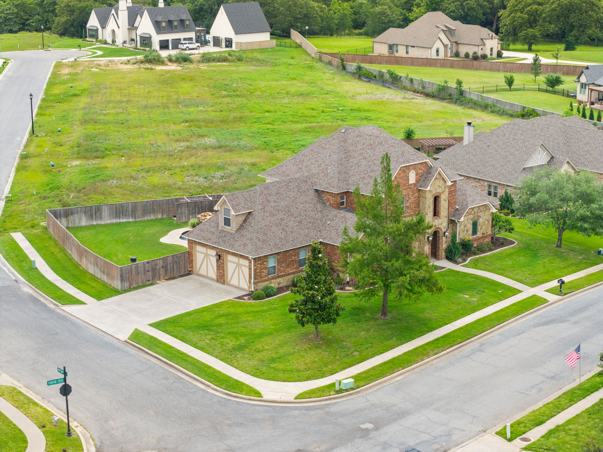 1131 Fountain Creek Boulevard Pottsboro TX 75076
