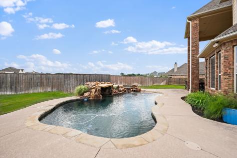 1131 Fountain Creek Boulevard Pottsboro TX 75076