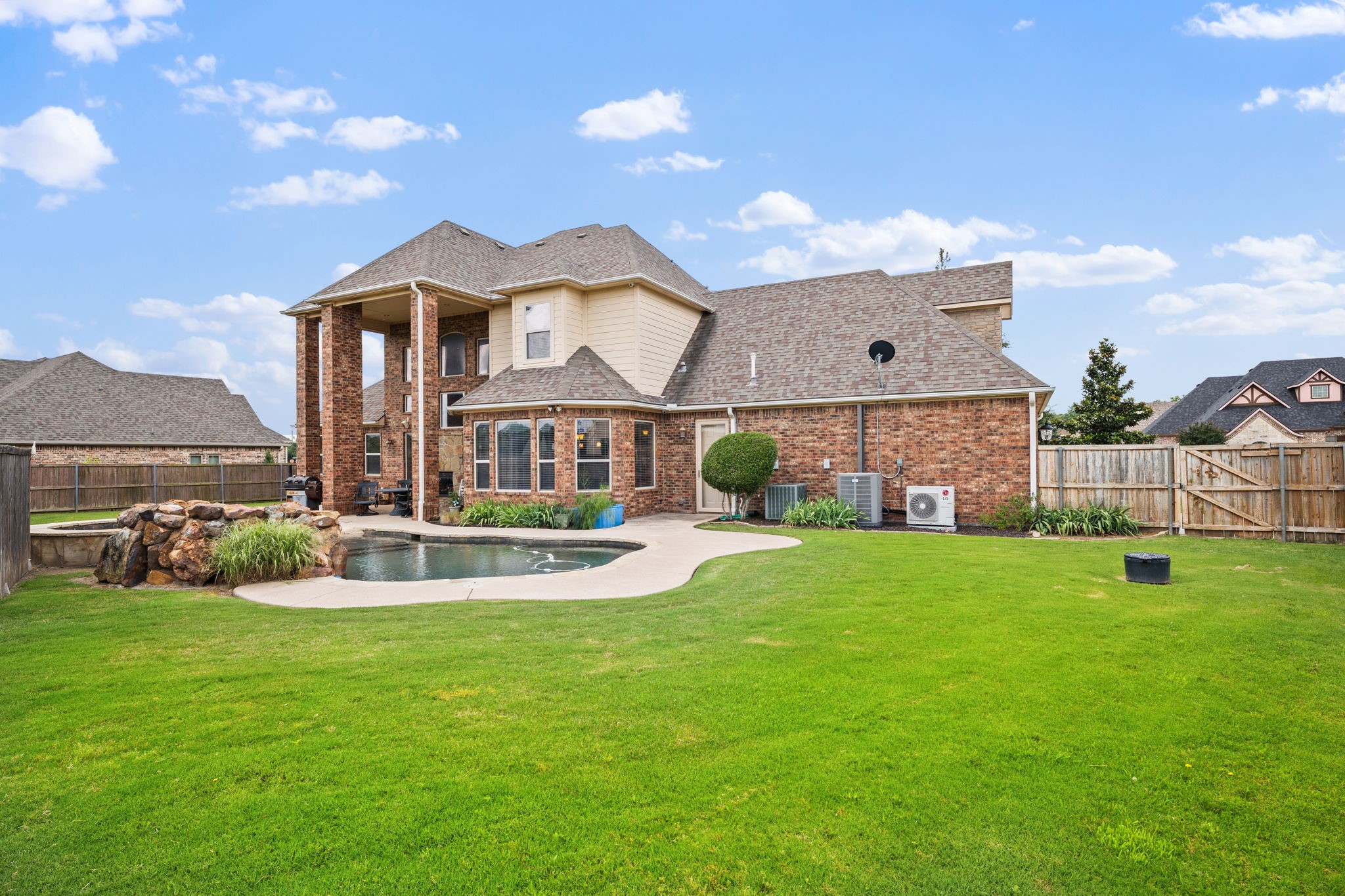 1131 Fountain Creek Boulevard Pottsboro TX 75076