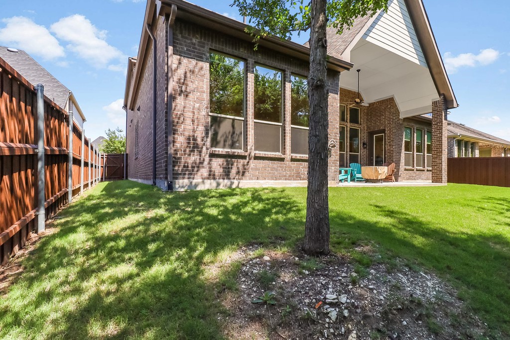 1807 Steeplechase Court Allen TX 75002