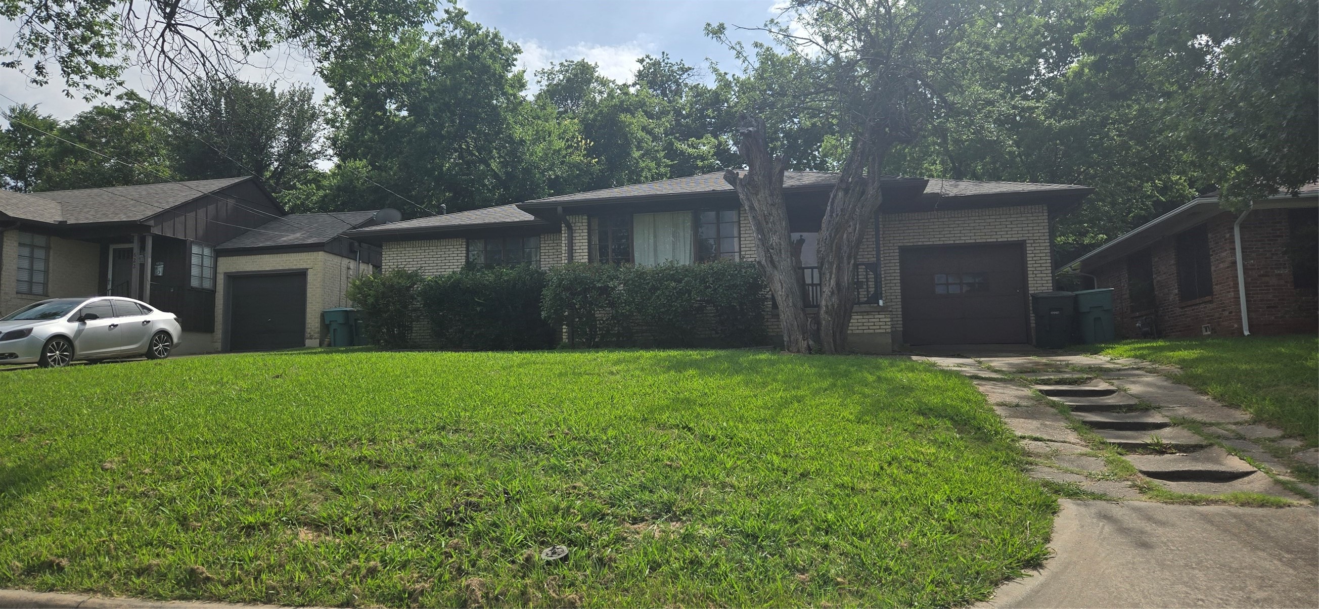 626 Kessler Boulevard Sherman TX 75092