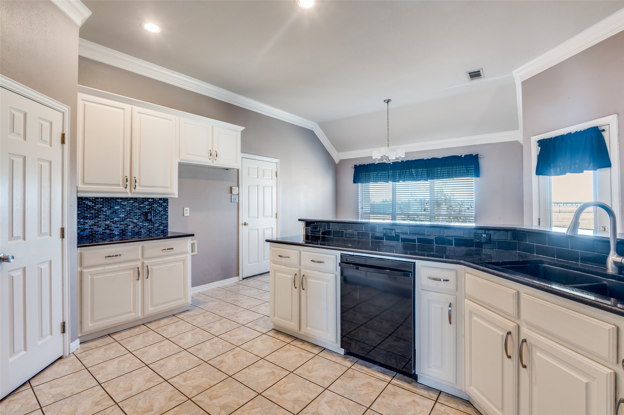 8934 Colonial Drive Crandall TX 75114