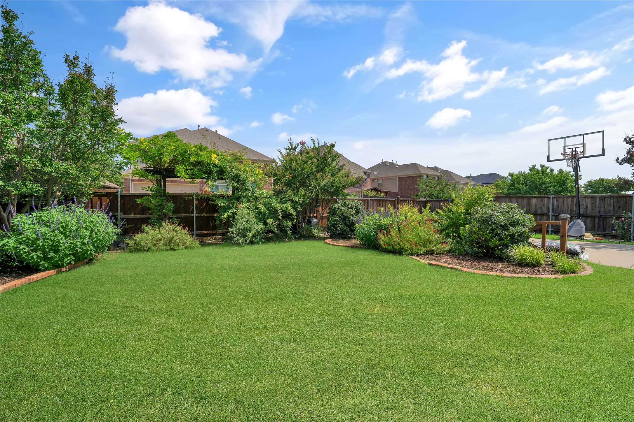 3505 Curbstone Way Plano TX 75074