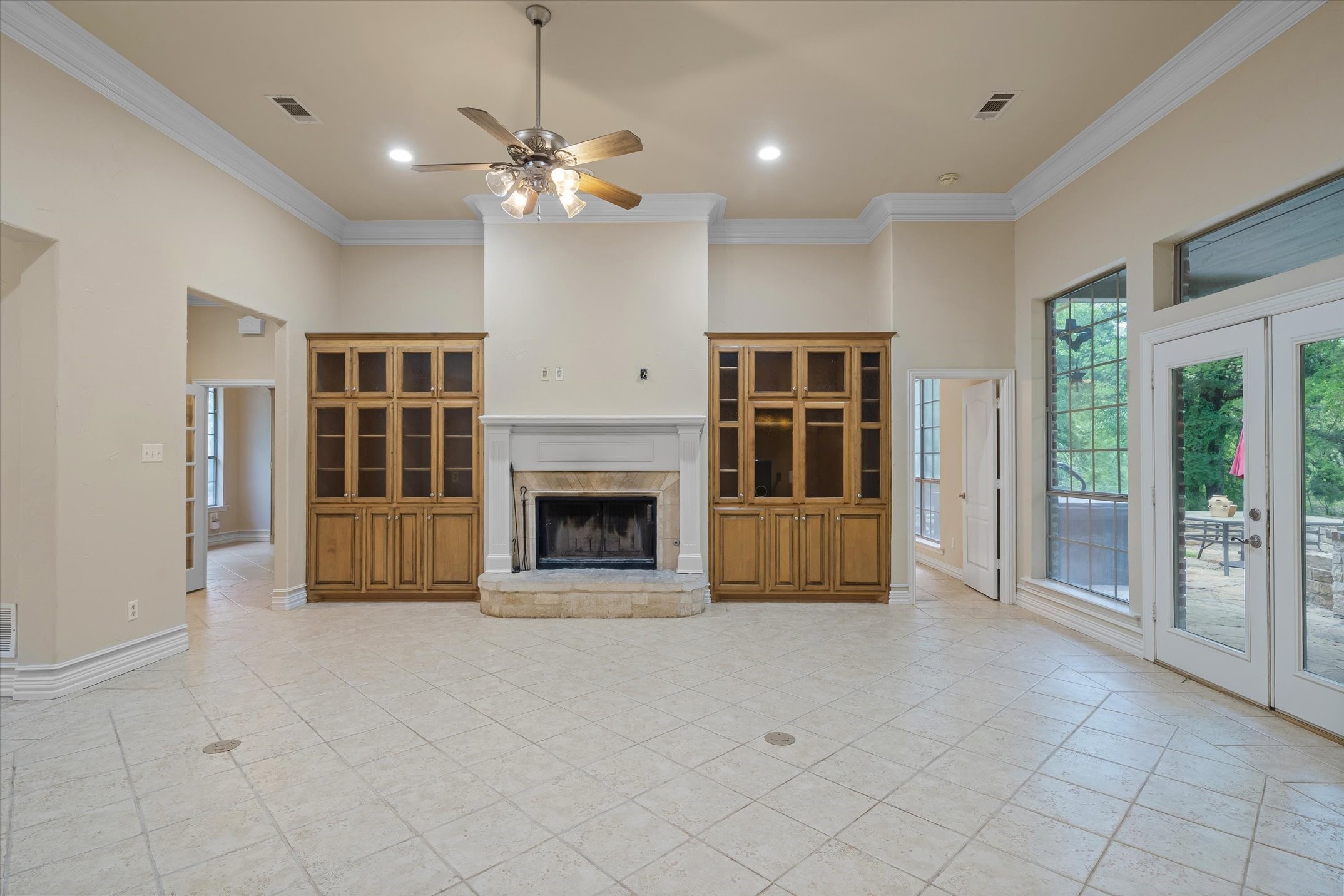 2151 Meadow Way Terrell TX 75160