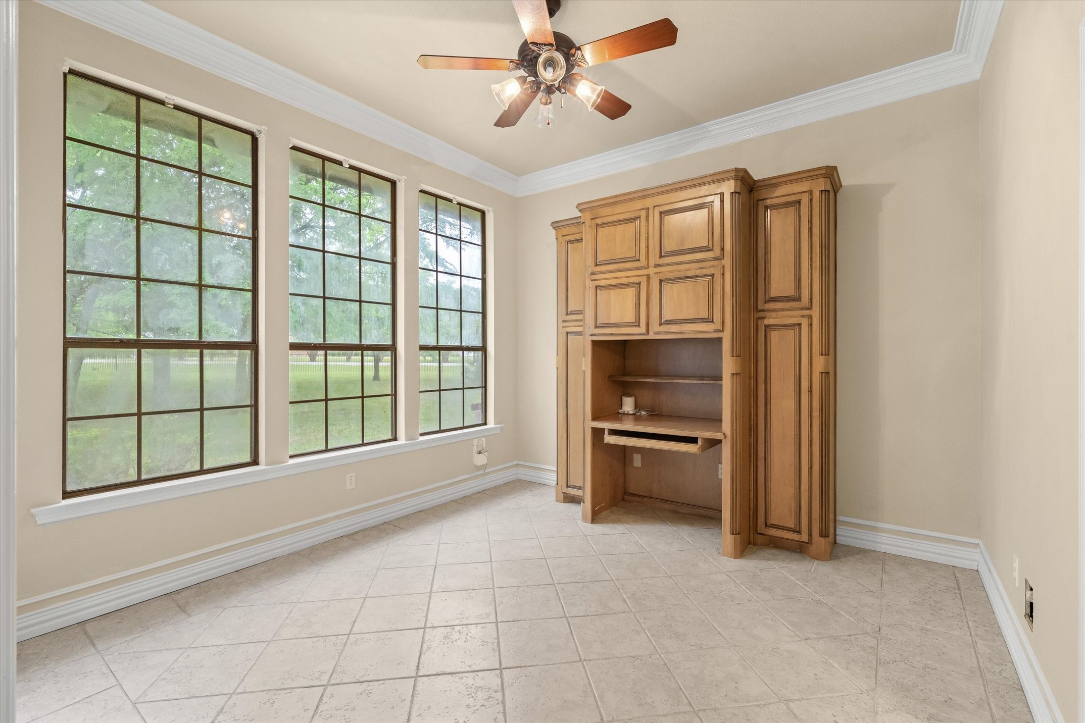 2151 Meadow Way Terrell TX 75160