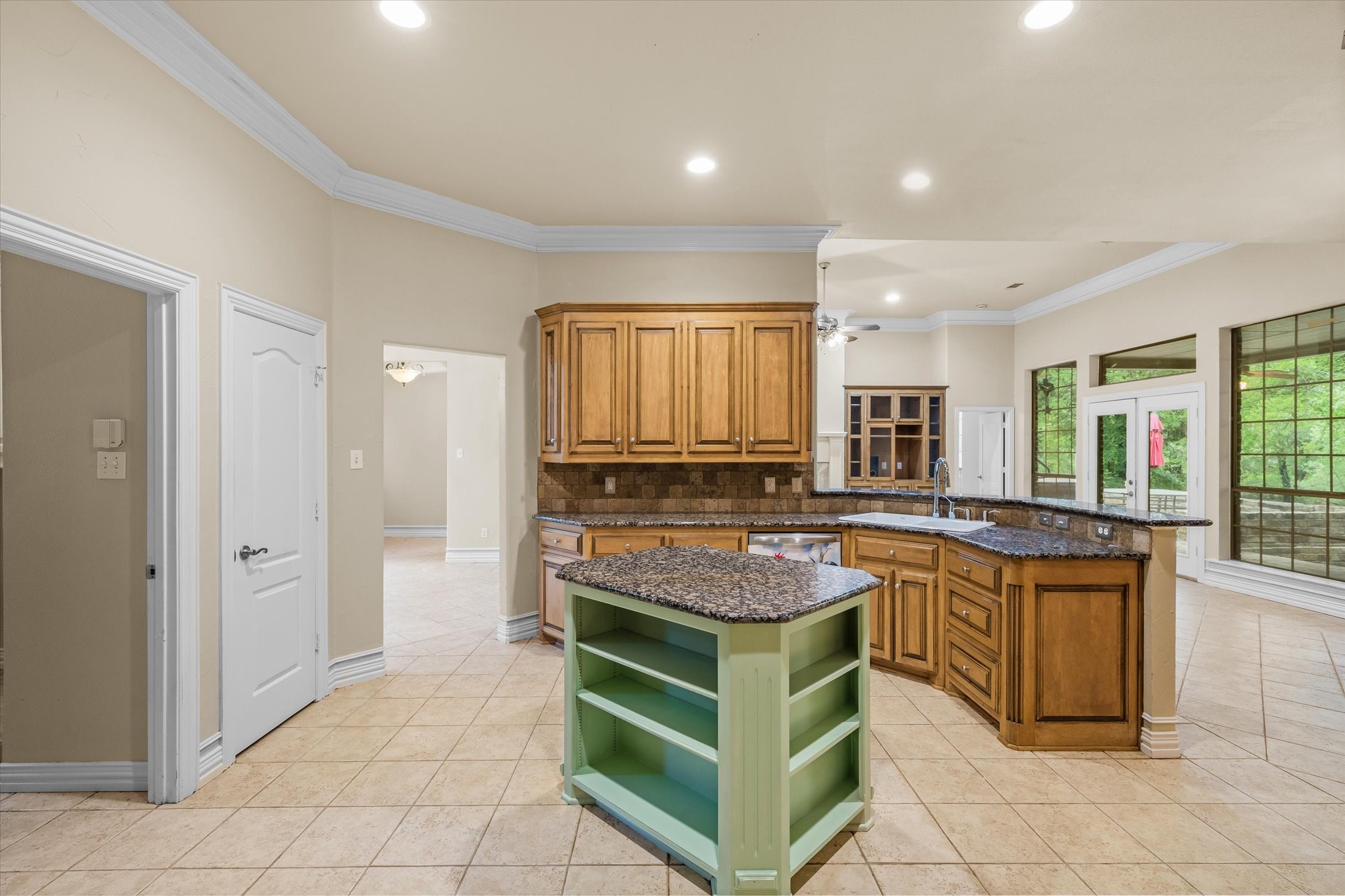 2151 Meadow Way Terrell TX 75160