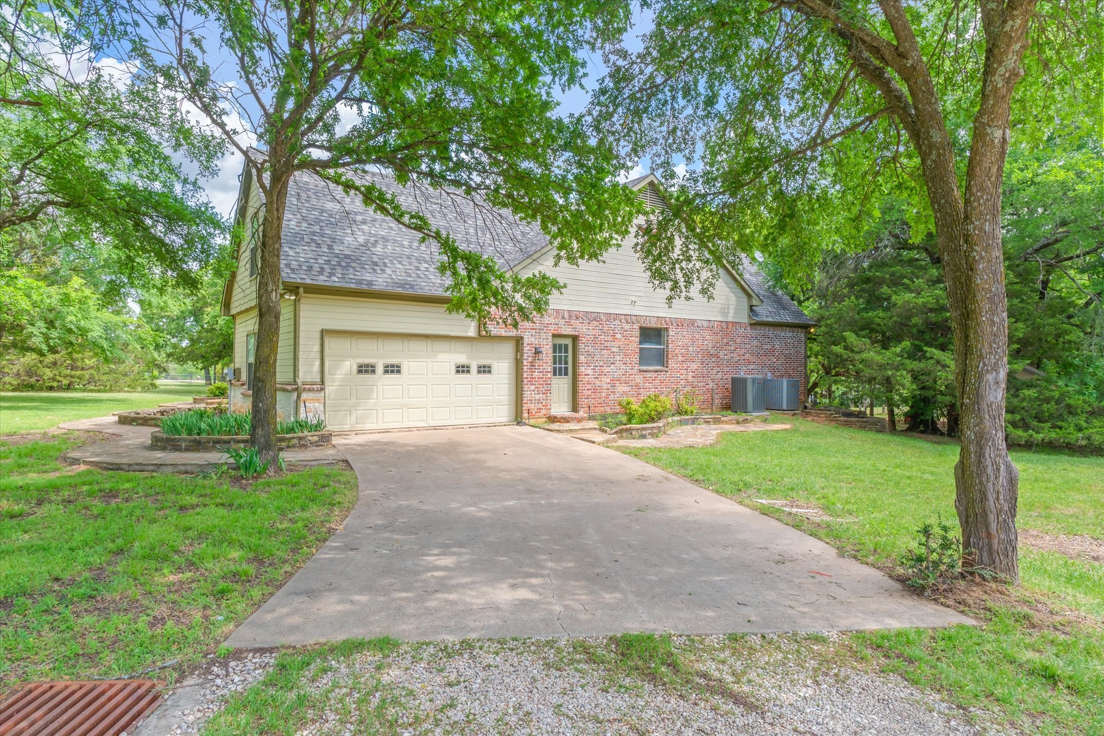 2151 Meadow Way Terrell TX 75160