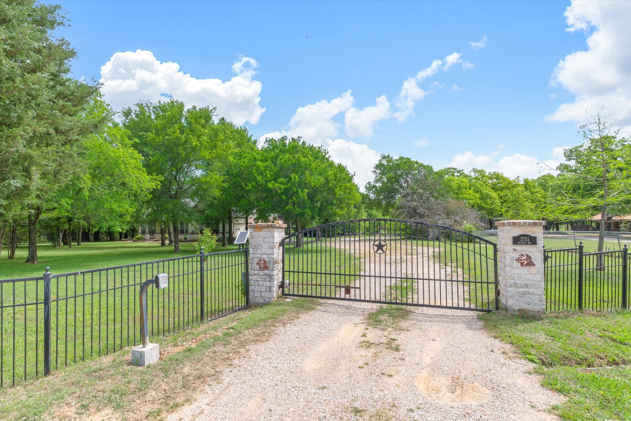 2151 Meadow Way Terrell TX 75160