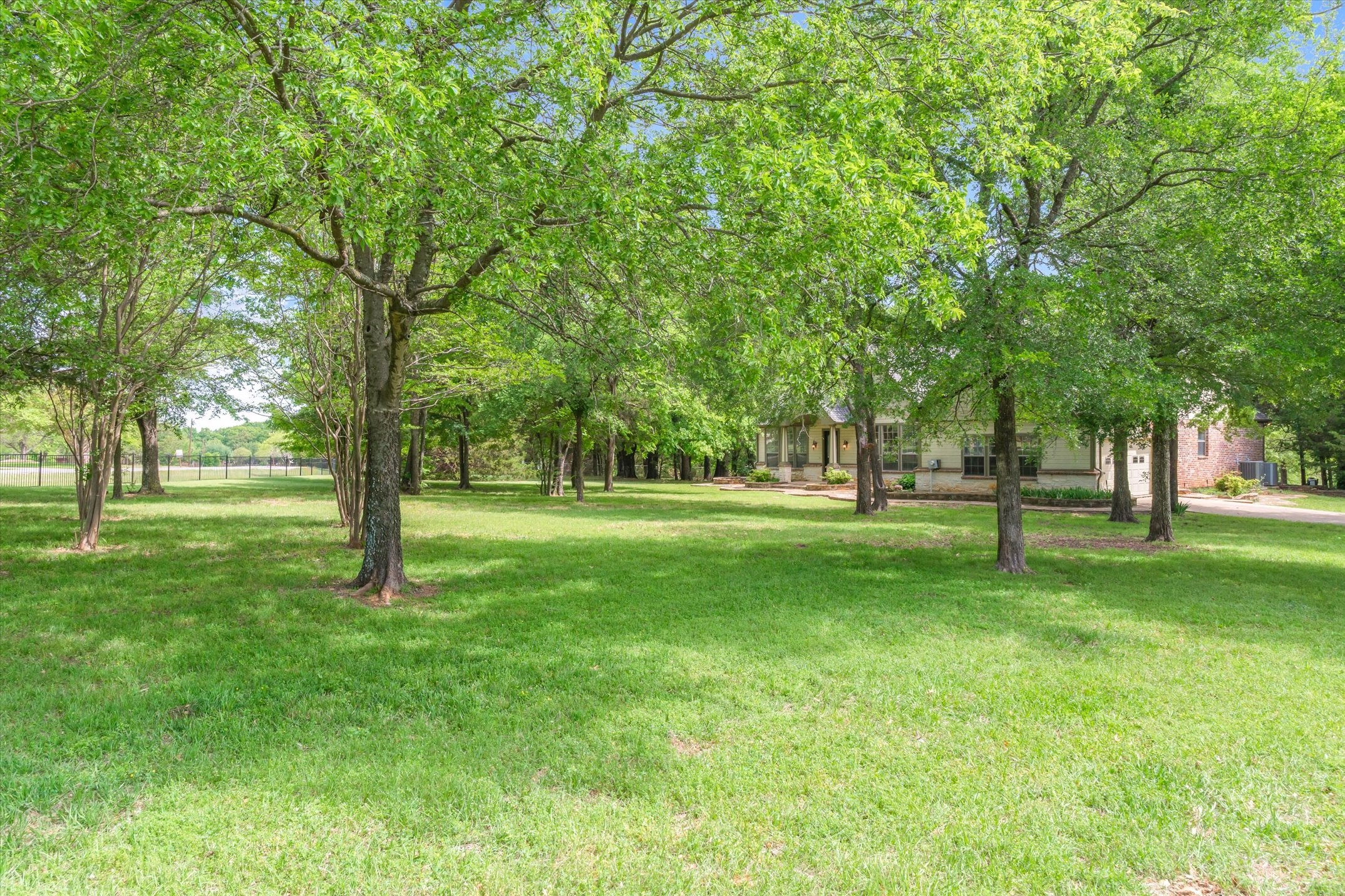 2151 Meadow Way Terrell TX 75160