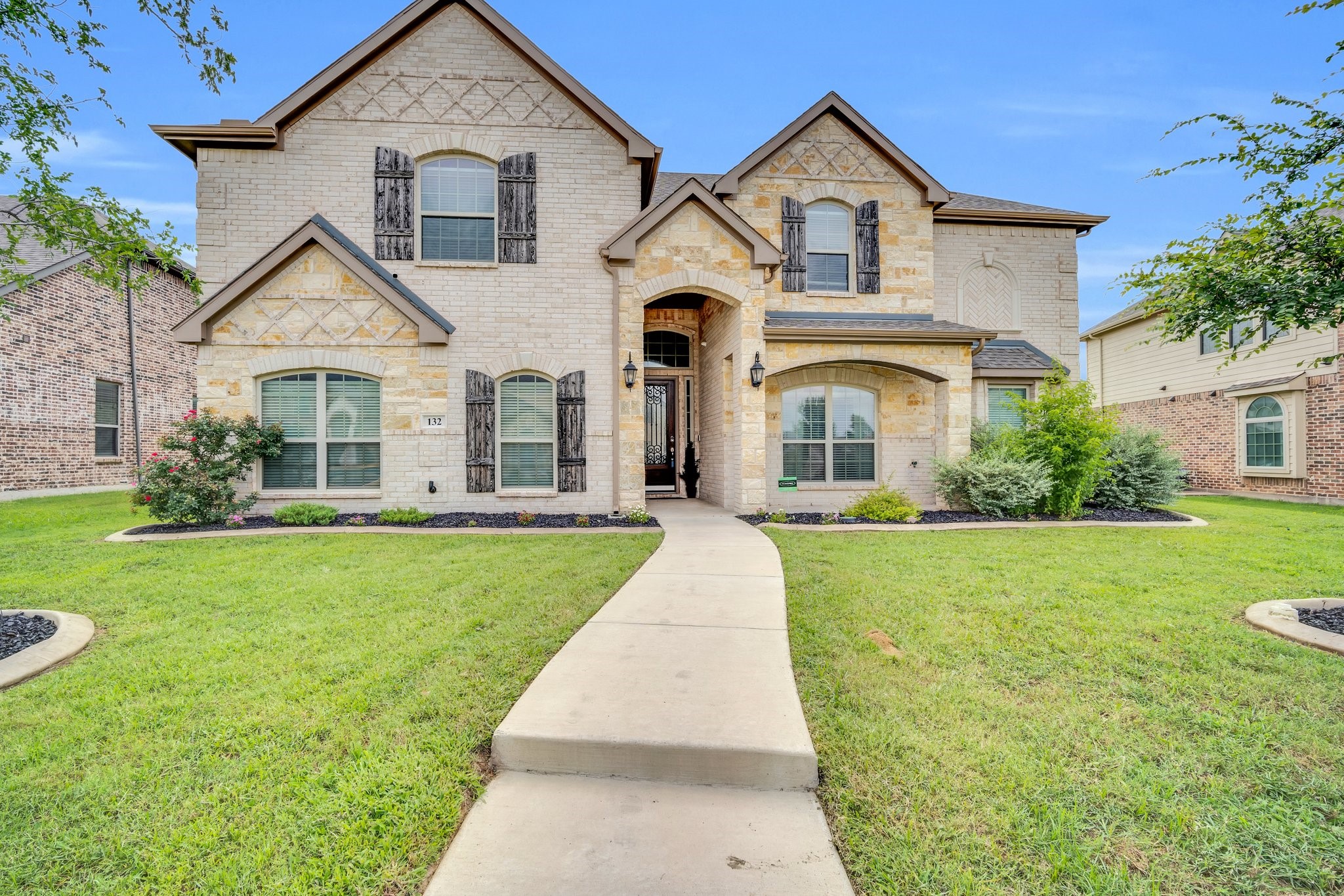 132 Pinewood Avenue Red Oak TX 75154