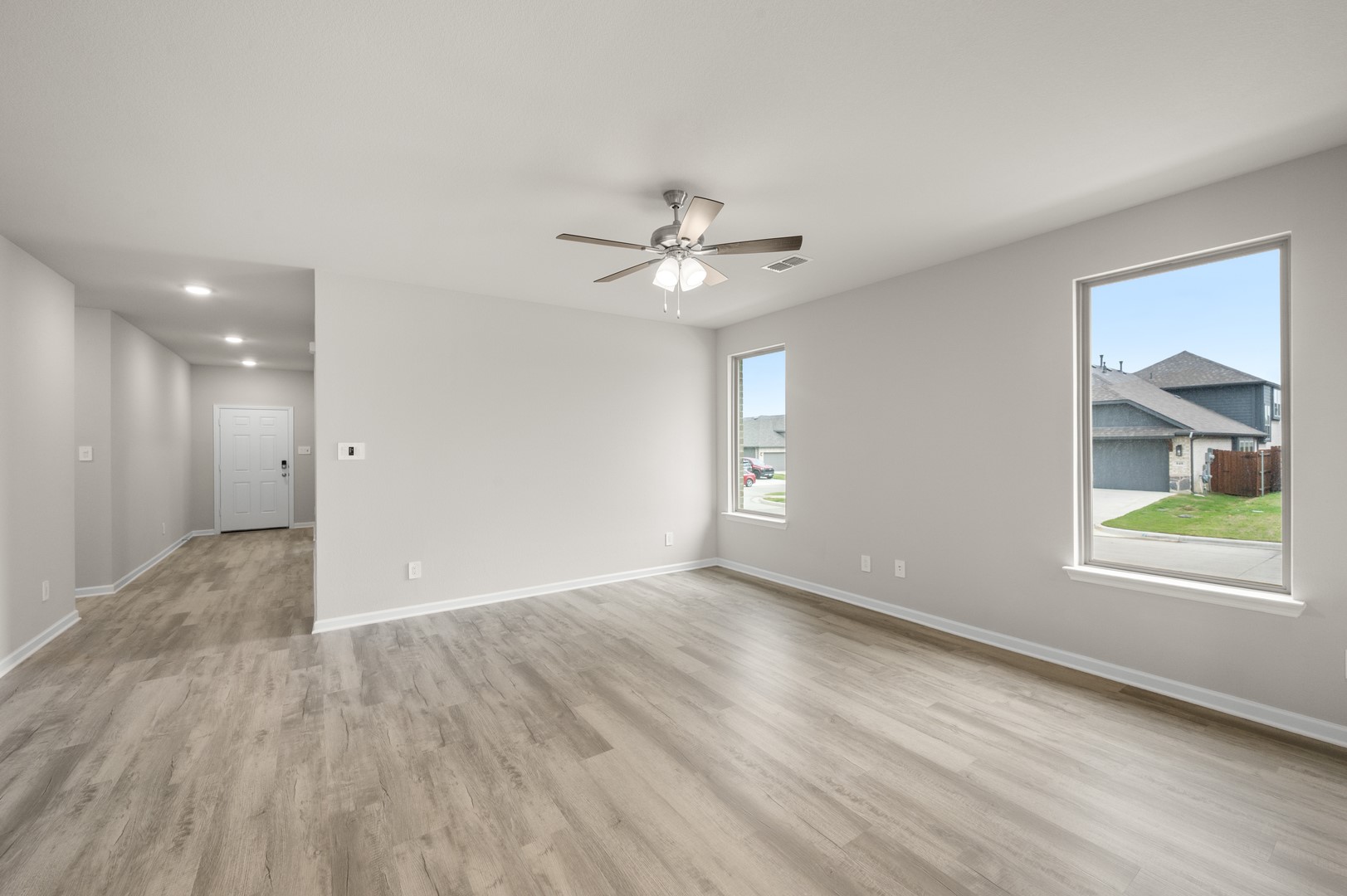 8201 Korat Vista Godley TX 76044