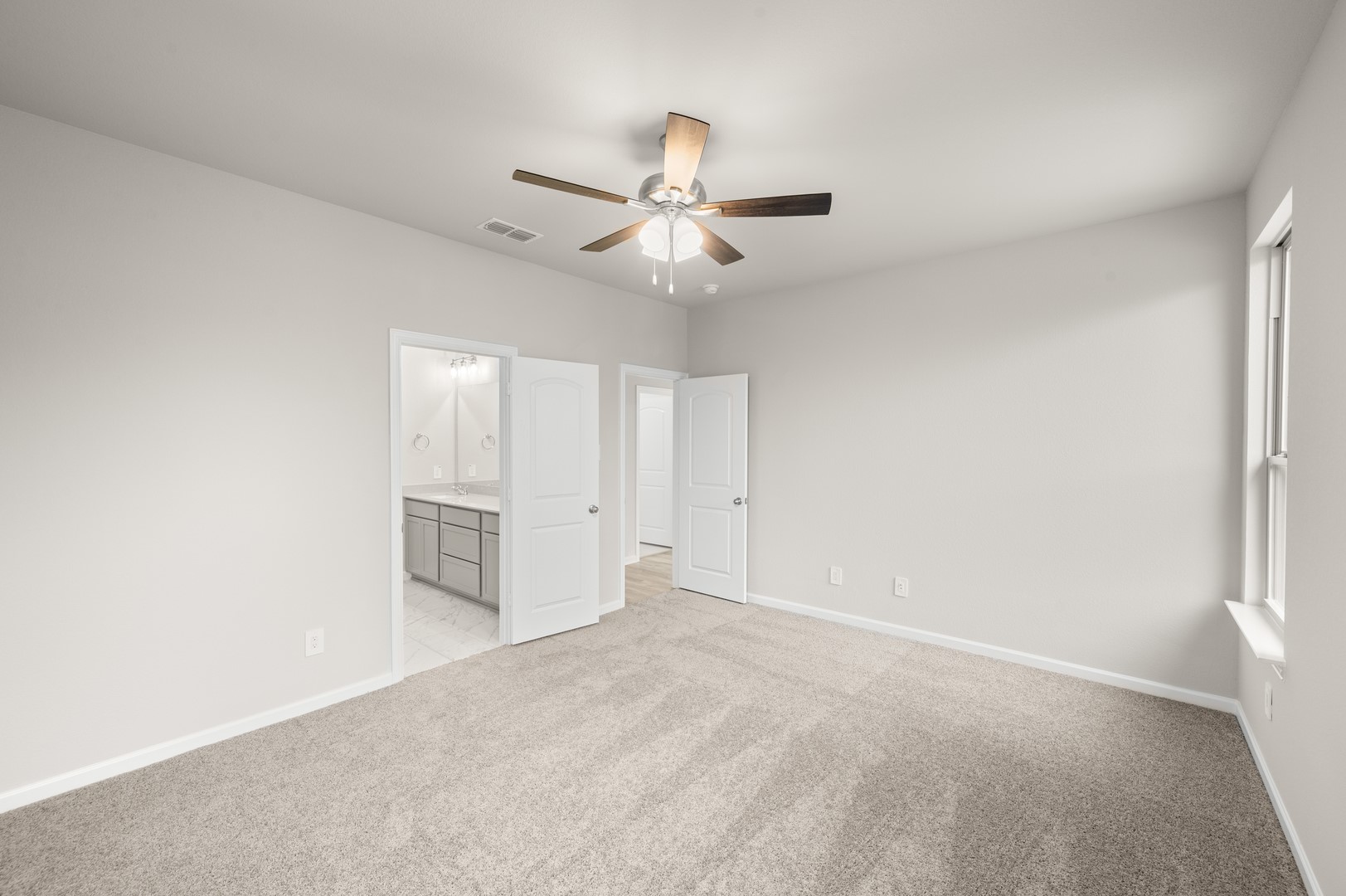 8201 Korat Vista Godley TX 76044