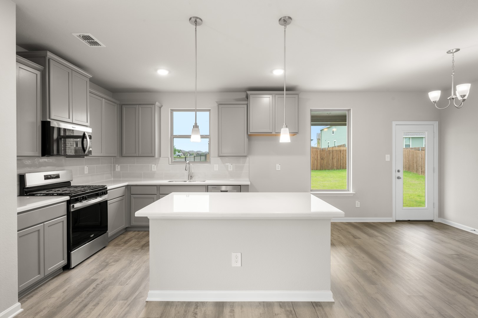 8201 Korat Vista Godley TX 76044